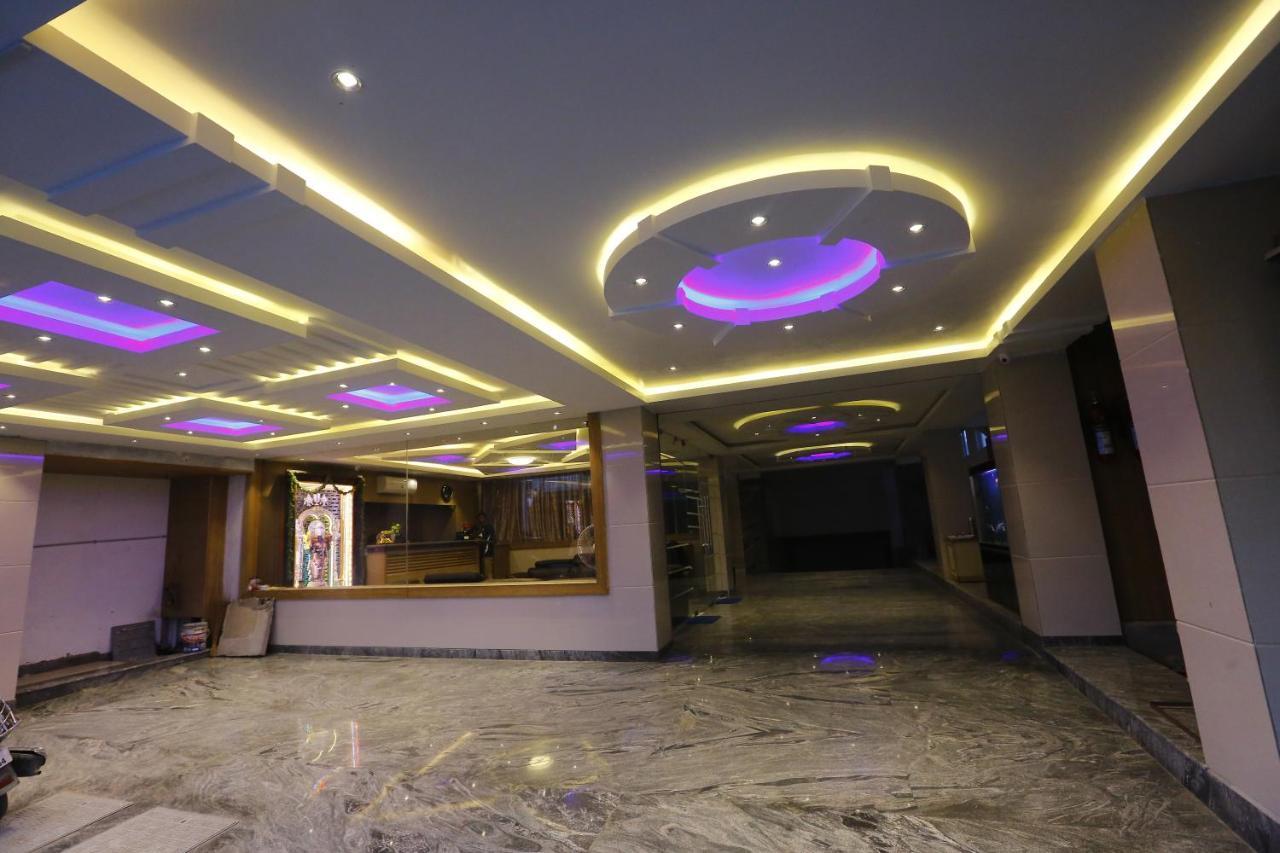 Nitheesh Residency Hotel Kanchipuram Eksteriør billede