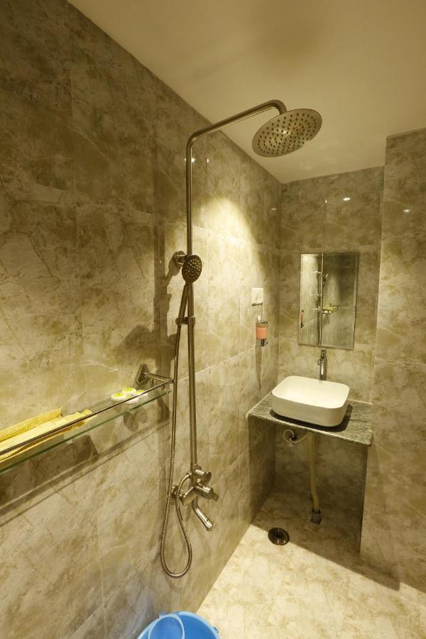 Nitheesh Residency Hotel Kanchipuram Eksteriør billede