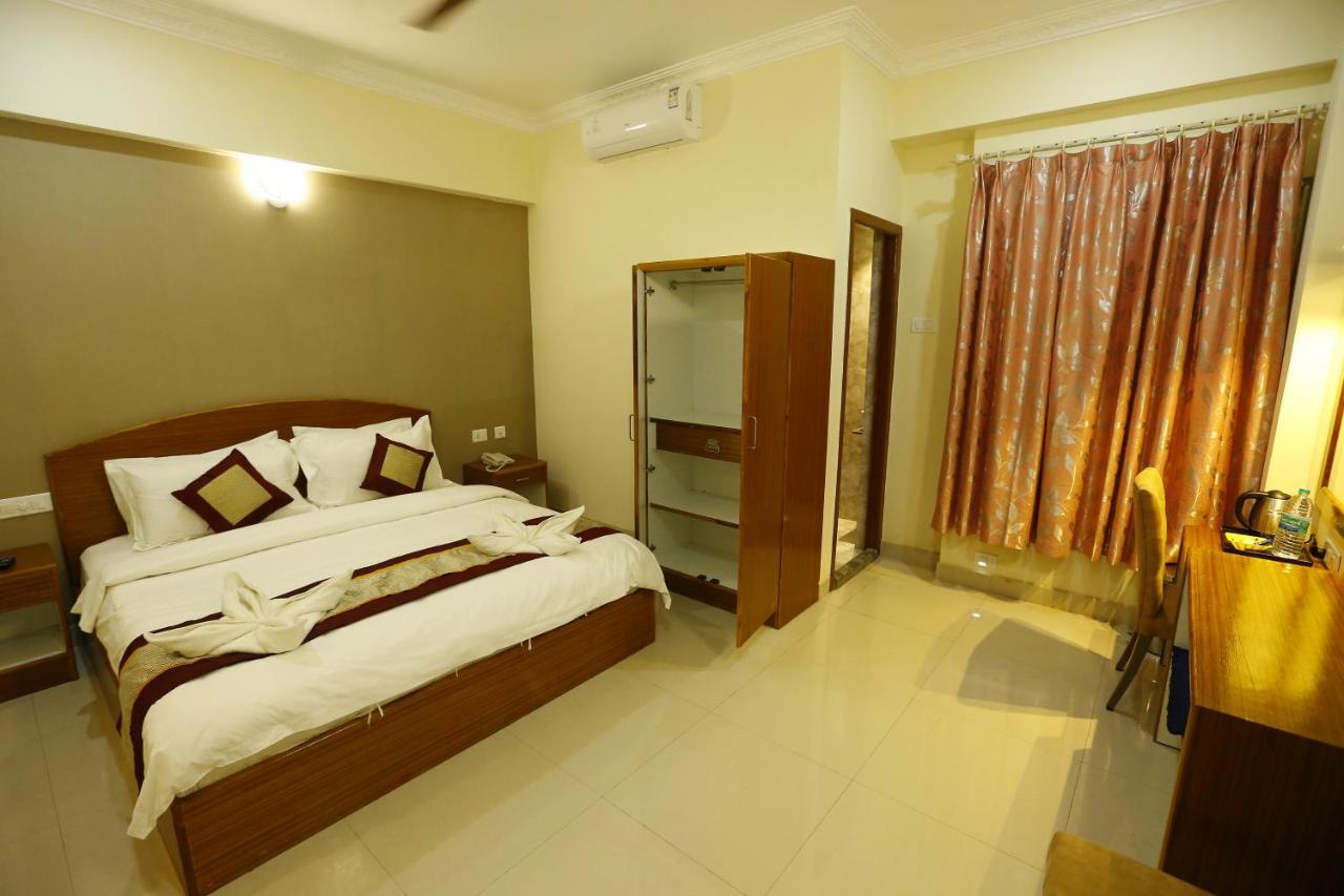 Nitheesh Residency Hotel Kanchipuram Eksteriør billede