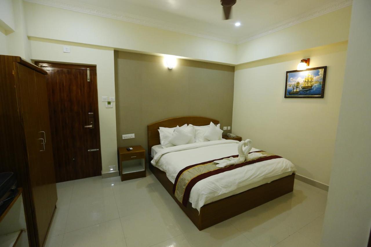 Nitheesh Residency Hotel Kanchipuram Eksteriør billede