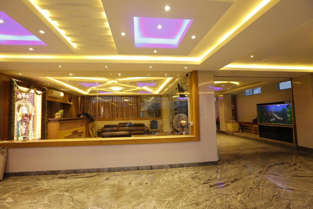 Nitheesh Residency Hotel Kanchipuram Eksteriør billede